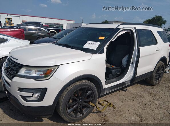 1FM5K7D82HGD12120 2017 FORD EXPLORER White Front view