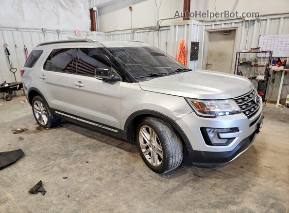 1FM5K7D82HGD81065 2017 FORD EXPLORER Silver Vista interior delantera