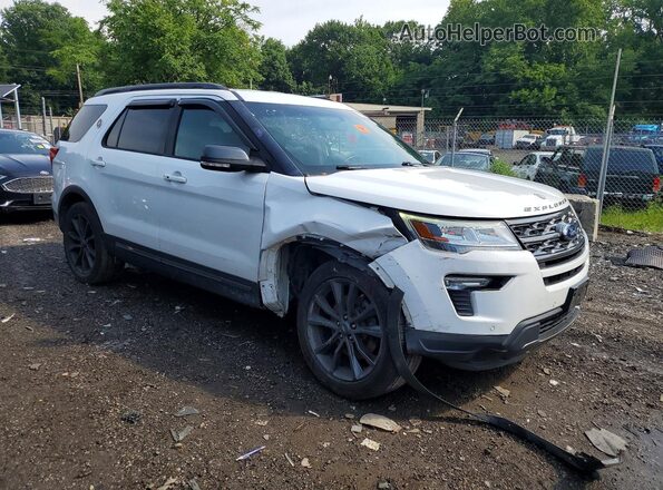 1FM5K7D82JGA96906 2018 FORD EXPLORER White Delantero derecho