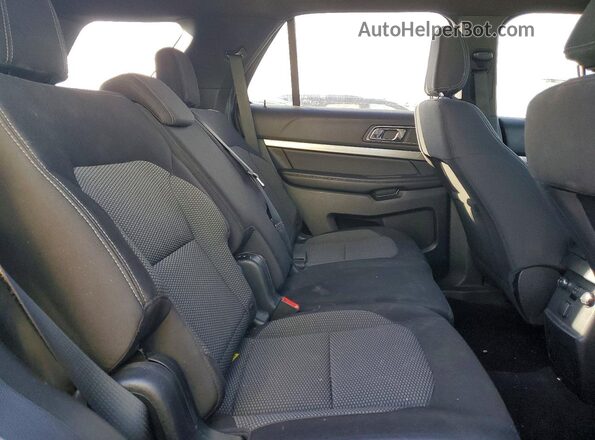 1FM5K7D83JGC48188 2018 FORD EXPLORER Maroon Vista interior trasera