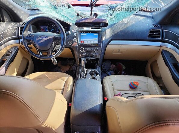 1FM5K7D84HGC46718 2017 FORD EXPLORER Red Vista del salpicadero