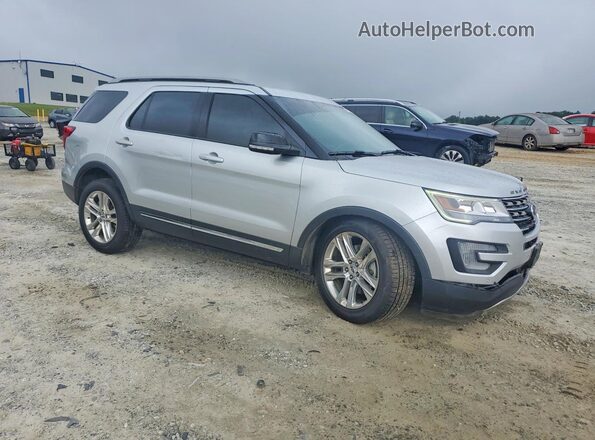 1FM5K7D84HGD77275 2017 FORD EXPLORER Silver Передня права чверть