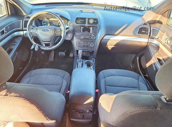 1FM5K7D84HGD96599 2017 FORD EXPLORER Gray წინა პანელის ხედი
