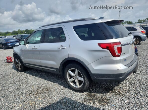 1FM5K7D84JGC63993 2018 FORD EXPLORER Серебряный Задняя левая четверть