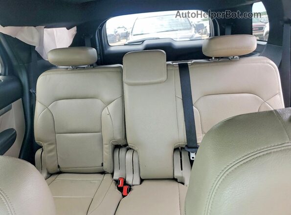 1FM5K7D84KGA08262 2019 FORD EXPLORER White უკანა სავარძლების ხედი