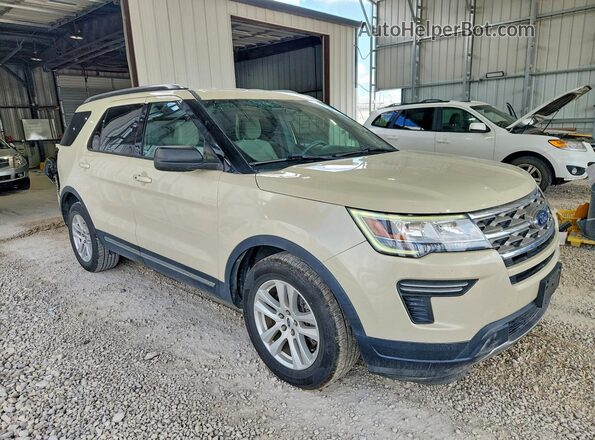 1FM5K7D86JGA52407 2018 FORD EXPLORER Бежевый Передняя правая четверть