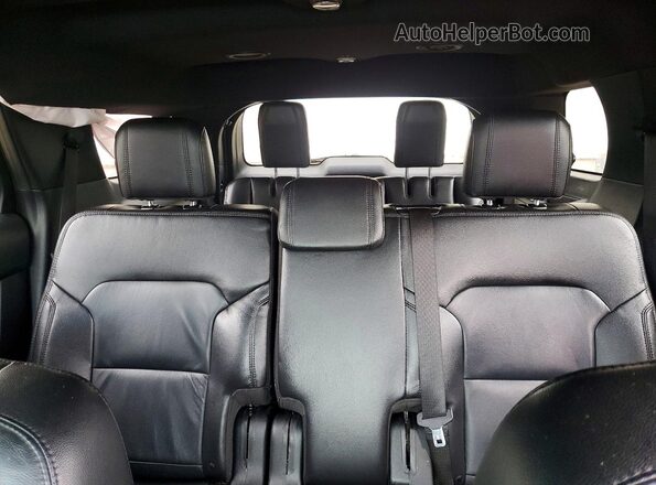 1FM5K7D86JGC32146 2018 FORD EXPLORER Silver Вид задніх сидінь