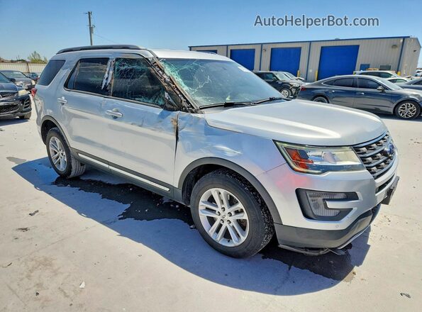 1FM5K7D87HGD78761 2017 FORD EXPLORER Silver Передня права чверть
