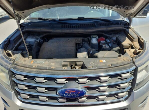 1FM5K7D87HGD78761 2017 FORD EXPLORER Silver Вид підкапотного простору