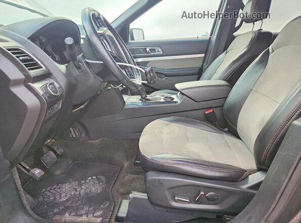 1FM5K7D88HGC75669 2017 FORD EXPLORER Gray წინა სალონის ხედი