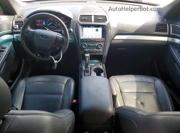 1FM5K7D89HGA70913 2017 FORD EXPLORER White Вид панелі приладів
