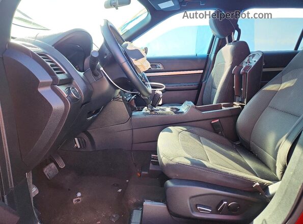 1FM5K7D8XJGA76225 2018 FORD EXPLORER Red Widok wnętrza z przodu