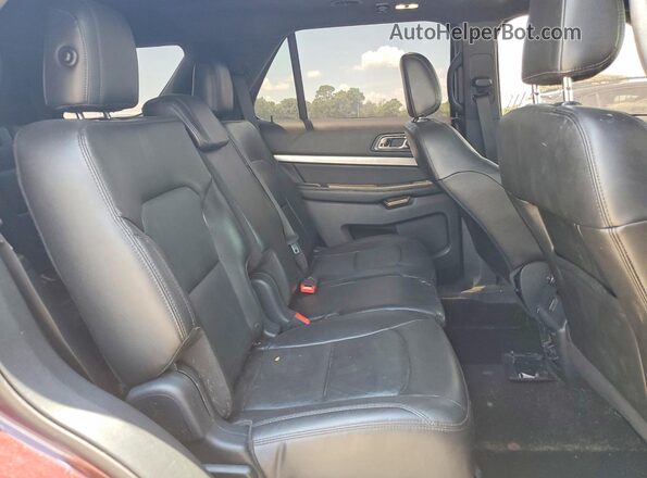 1FM5K7DH8JGC56853 2018 FORD EXPLORER Burgundy Vista interior trasera