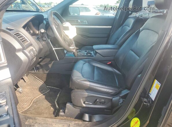 1FM5K7DHXHGA86277 2017 FORD EXPLORER Black Вид салону спереду