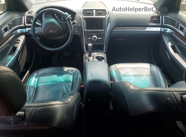 1FM5K7F82HGD22143 2017 FORD EXPLORER Серый Вид панели приборов