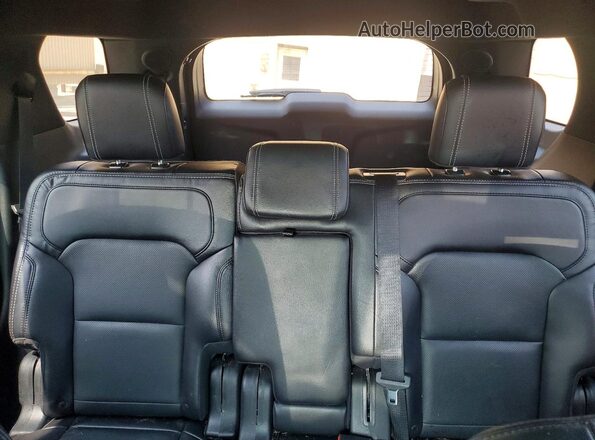 1FM5K7F82HGD22143 2017 FORD EXPLORER Серый Вид задних сидений