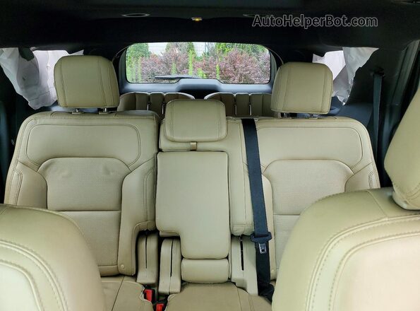 1FM5K7F88HGA46003 2017 FORD EXPLORER Silver Vista de los asientos traseros