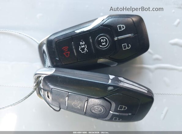 1FM5K7F89HGC92719 2017 FORD EXPLORER Silver Vista del salpicadero