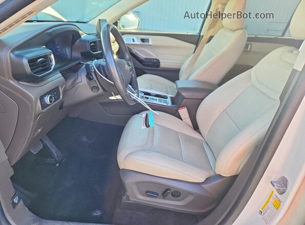 1FM5K7HC4MGC36375 2021 FORD EXPLORER White Front interior view
