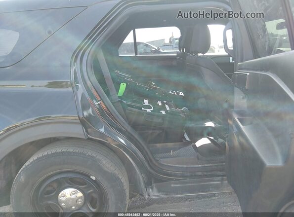 1FM5K8AB1LGD09384 2020 FORD POLICE INTERCEPTOR Black Widok naklejki z numerem VIN