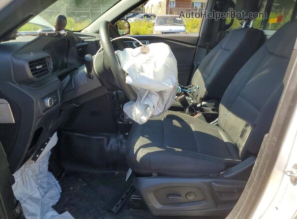 1FM5K8AB1MGA52812 2021 FORD EXPLORER Белый Вид салона спереди