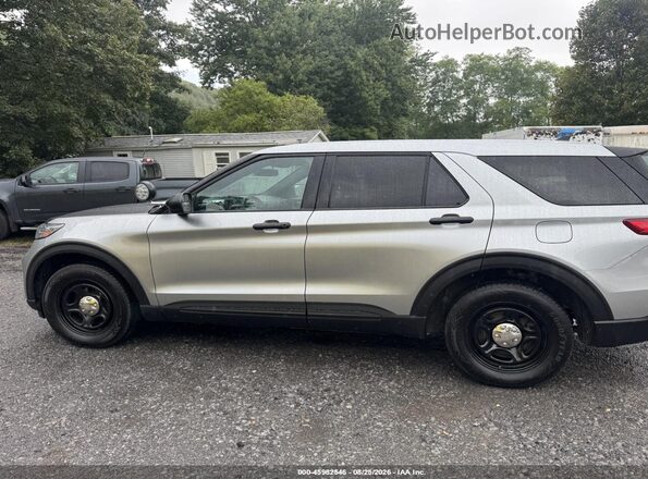1FM5K8AB1RGA30980 2024 FORD POLICE INTERCEPTOR Silver Przód lewy