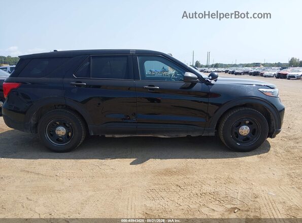 1FM5K8AB3NGA54272 2022 FORD POLICE INTERCEPTOR Black Widok wnętrza z tyłu