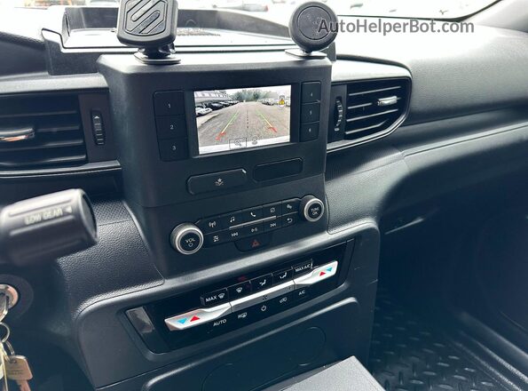 1FM5K8AB5LGC70198 2020 FORD EXPLORER White Engine compartment view