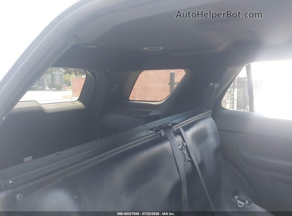 1FM5K8AR2HGA04691 2017 FORD UTILITY POLICE INTERCEPTOR White Vista interior de 360 grados