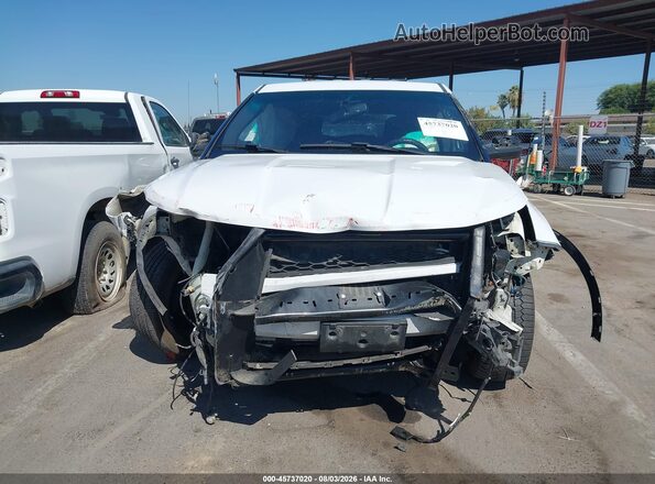 1FM5K8AR6HGE26012 2017 FORD UTILITY POLICE INTERCEPTOR White Widok zestawu wskaźników