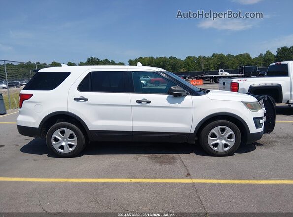 1FM5K8AR8GGD31305 2016 FORD UTILITY POLICE INTERCEPTOR White Widok wnętrza z tyłu