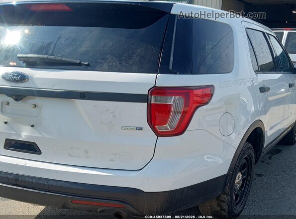 1FM5K8AR8HGB41733 2017 FORD UTILITY POLICE INTERCEPTOR Белый Задняя правая четверть
