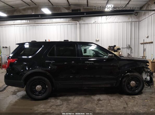1FM5K8AR8HGD66847 2017 FORD UTILITY POLICE INTERCEPTOR Black Widok wnętrza z tyłu