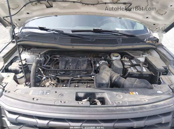 1FM5K8AR8HGE14041 2017 FORD UTILITY POLICE INTERCEPTOR Белый Вид сзади