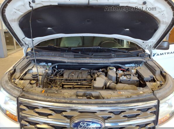 1FM5K8B81JGC45525 2018 FORD EXPLORER White Widok komory silnika