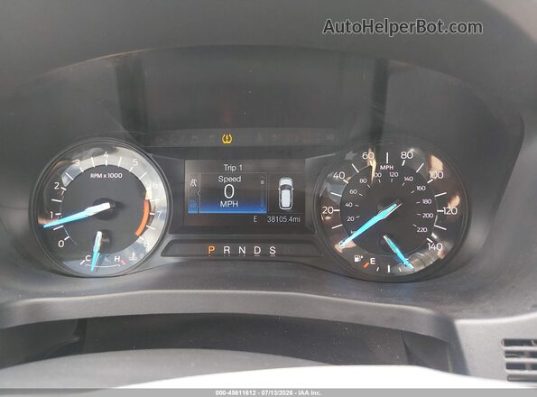 1FM5K8B82JGC77528 2018 FORD EXPLORER White Vista de los asientos traseros