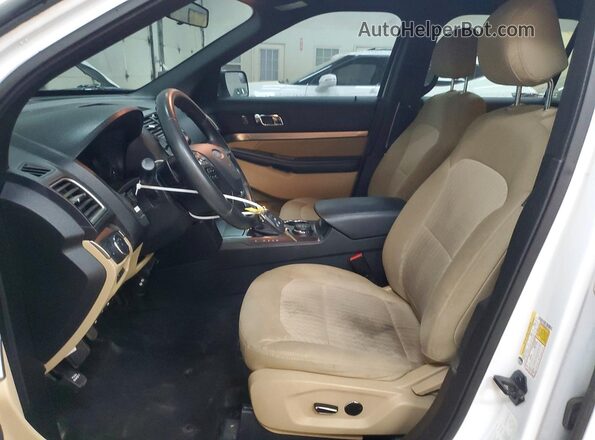 1FM5K8B84HGC41513 2017 FORD EXPLORER White წინა სალონის ხედი