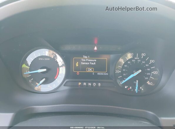 1FM5K8B84HGC63687 2017 FORD EXPLORER Silver Вид задніх сидінь