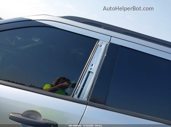 1FM5K8B84HGC63687 2017 FORD EXPLORER Silver Вид спереду