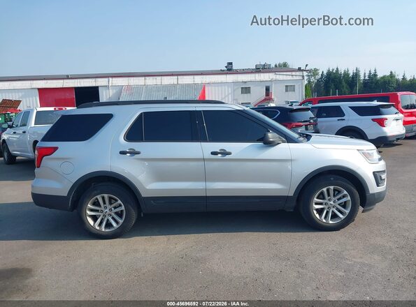 1FM5K8B84HGC63687 2017 FORD EXPLORER Silver Вид задньої частини салону
