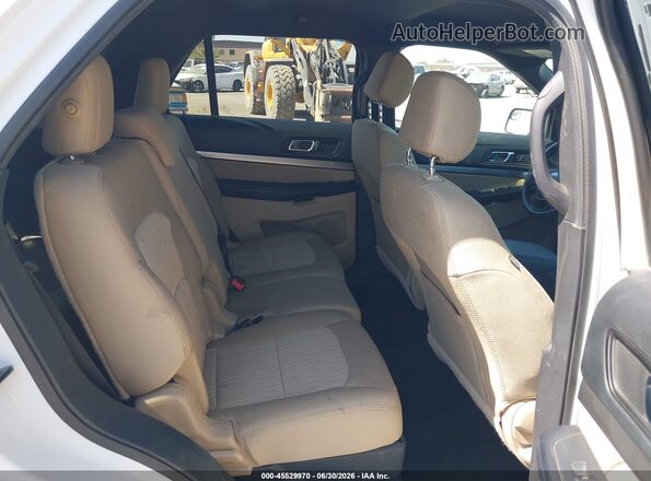 1FM5K8B84HGD18610 2017 FORD EXPLORER White VIN կոդի պիտակի տեսք