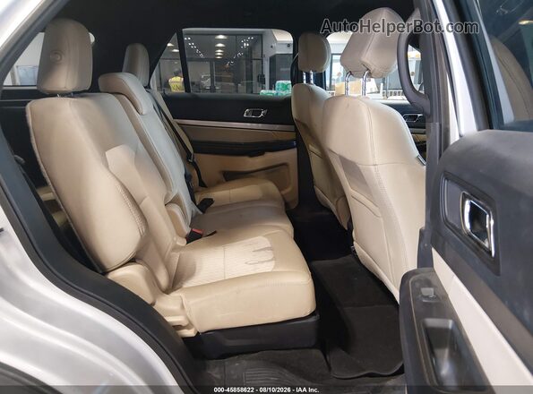 1FM5K8B84HGD23001 2017 FORD EXPLORER Серебряный Вид наклейки с VIN-кодом