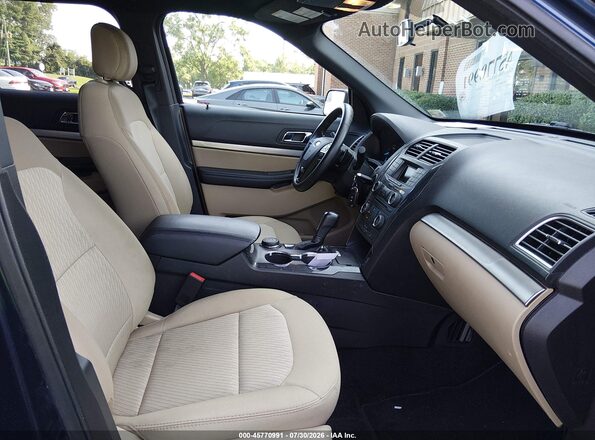 1FM5K8B84HGD72229 2017 FORD EXPLORER Blue Front interior view