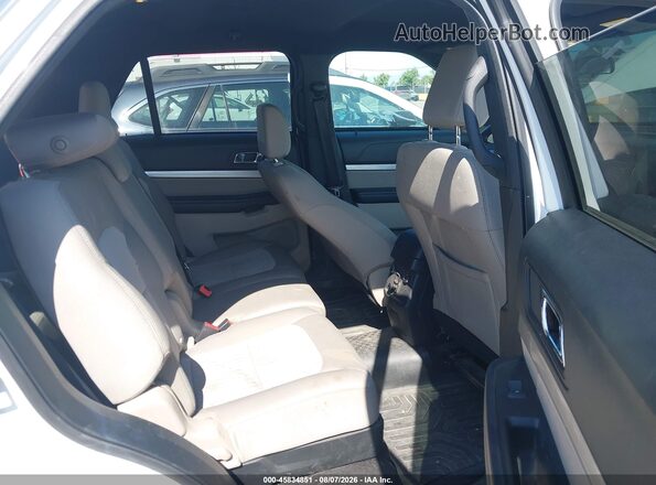 1FM5K8B84JGC00806 2018 FORD EXPLORER Белый Вид наклейки с VIN-кодом