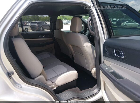 1FM5K8B84JGC45440 2018 FORD EXPLORER Silver Vista de la etiqueta del VIN