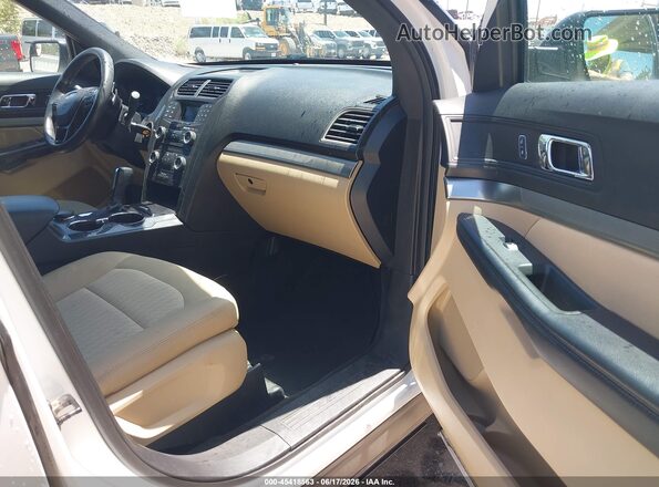 1FM5K8B85HGC91921 2017 FORD EXPLORER White Вид салону спереду