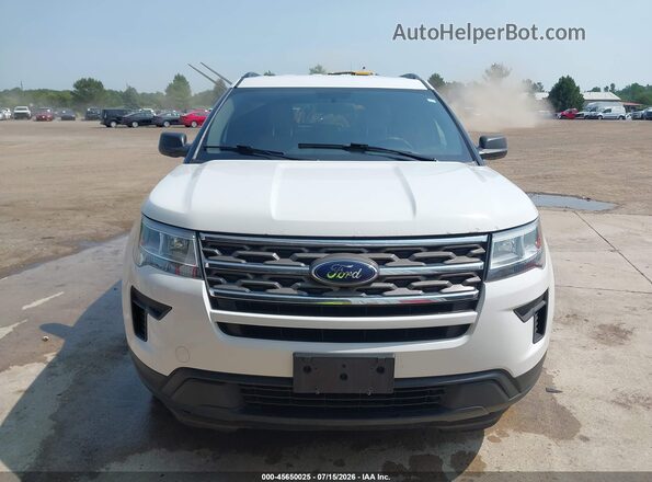 1FM5K8B86JGC45200 2018 FORD EXPLORER White Widok wnętrza z tyłu