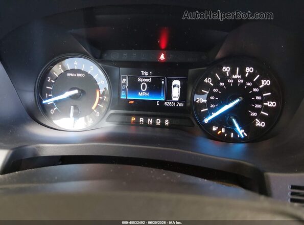 1FM5K8B87HGC91919 2017 FORD EXPLORER Белый Вид задних сидений