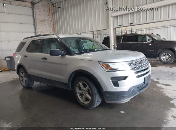 1FM5K8B87JGC45660 2018 FORD EXPLORER Silver Вид задньої частини салону