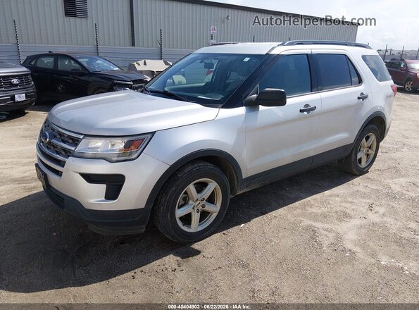 1FM5K8B89JGC45174 2018 FORD EXPLORER Silver Vista tres cuartos delantera izquierda